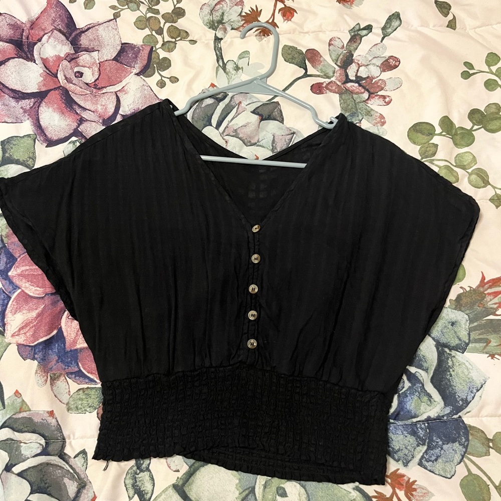 black cropped blouse - perfect for work or school